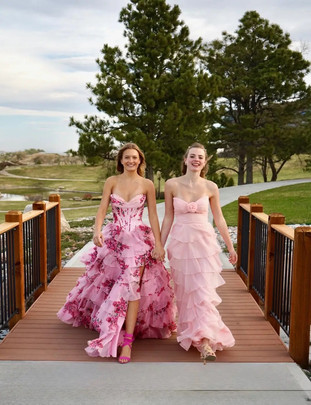 Scarlett & Caitlyn